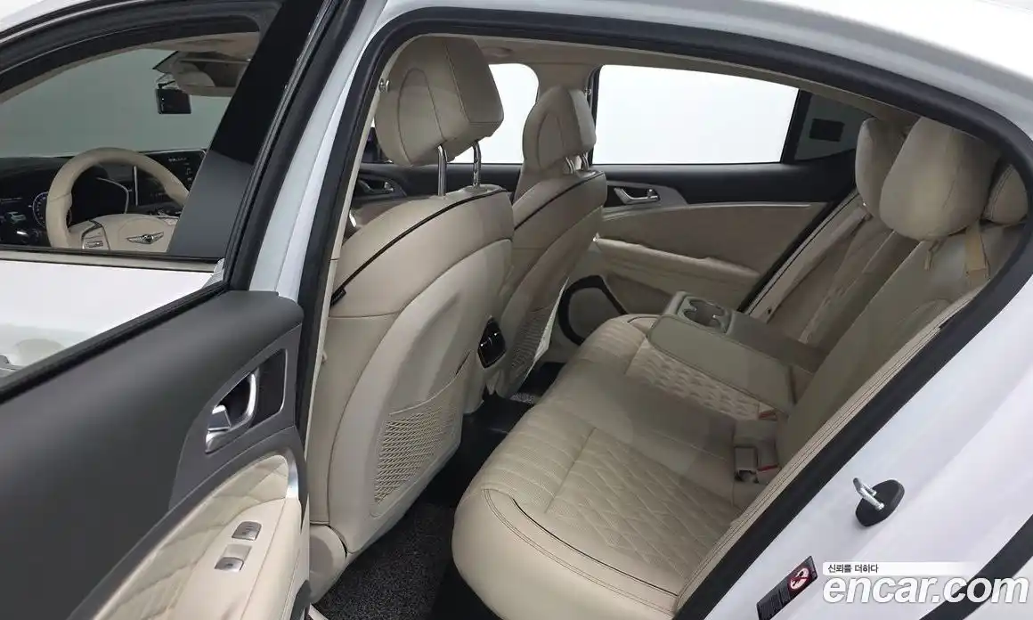 Genesis G70 2019 3.3 Автомат в Москве № 1418503, фото 11