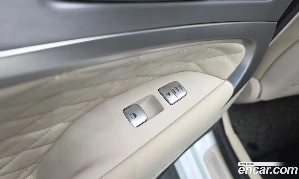 Genesis G70 2019 3.3 Автомат в Москве № 1418503, фото 19