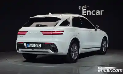 Genesis GV70 2023 2.5 Автомат в Москве № 1418506, миниатюра 2