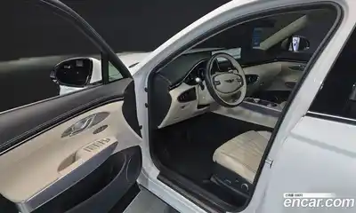 Genesis GV70 2023 2.5 Автомат в Москве № 1418506, миниатюра 10