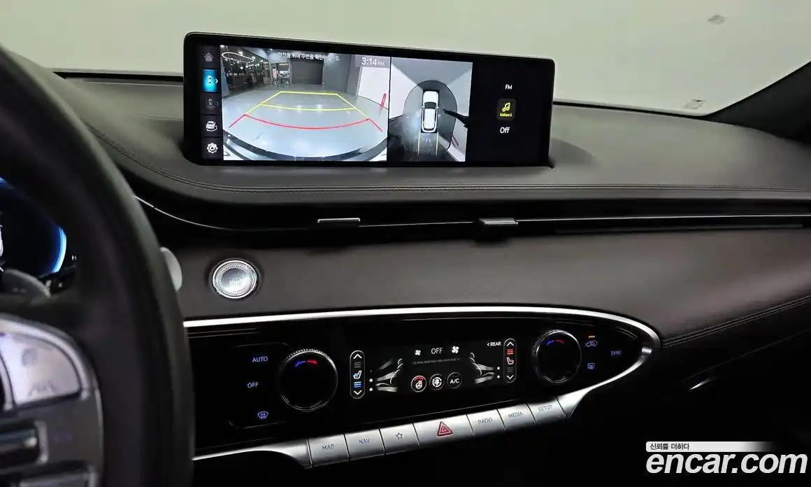 Genesis GV70 2021 2.5 Автомат в Москве № 1418556, фото 16