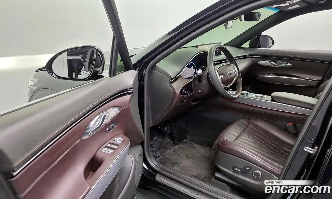 Genesis GV70 2021 2.5 Автомат в Москве № 1418556, фото 10