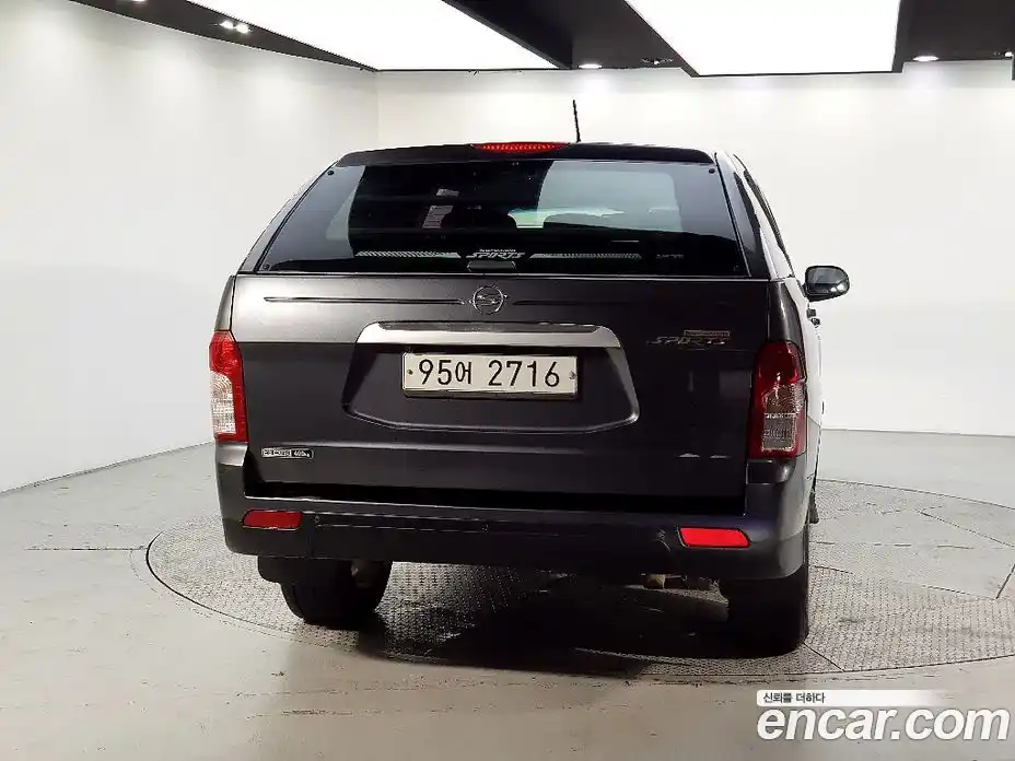 SsangYong Korando 2012 2.0 Автомат в Москве № 1419508, фото 3