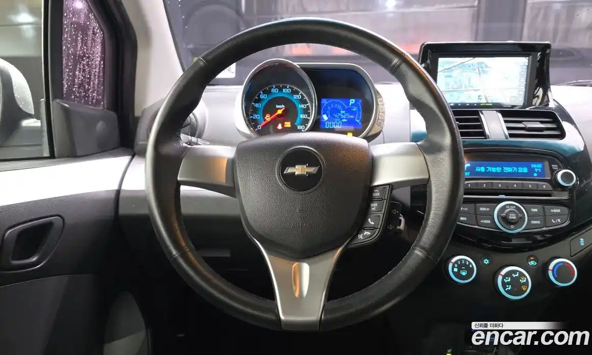 Chevrolet Spark 2015 1.0 гидро в Москве № 1419646, фото 13