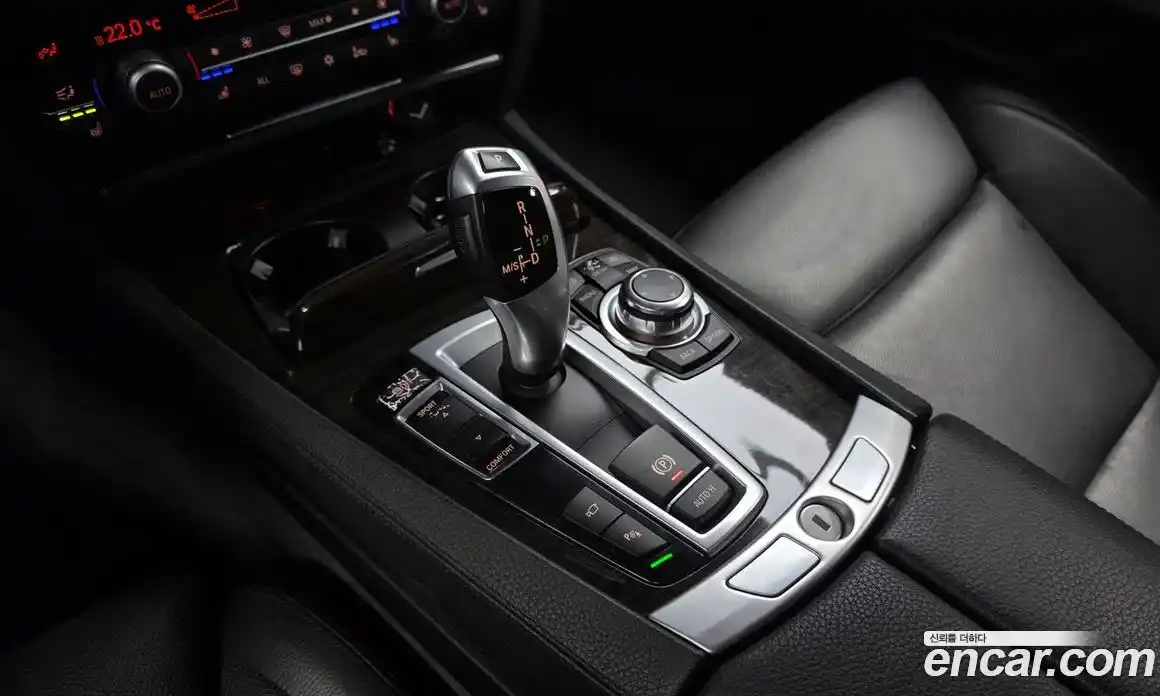 BMW 7-Series 2012 4.4 гидро в Москве № 1420212, фото 9