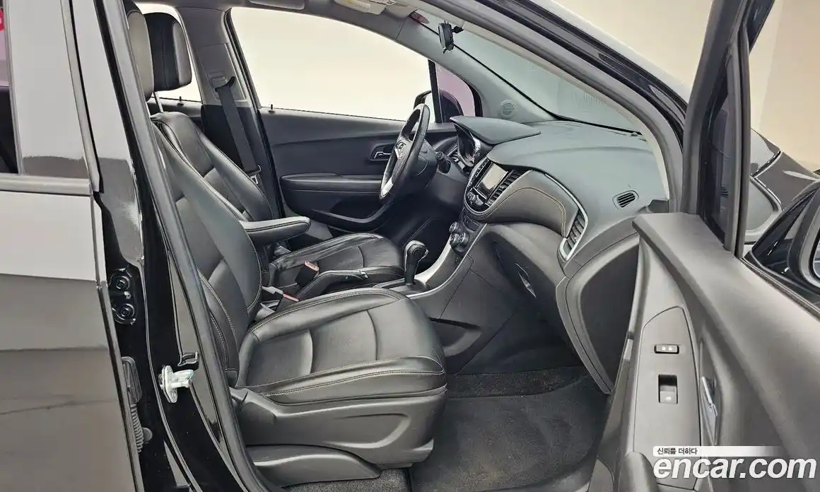 Chevrolet Trax 2020 1.6 гидро в Москве № 1420263, фото 11