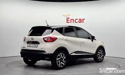 Renault QM3 2017 1.5 гидро в Москве № 1420946, миниатюра 2