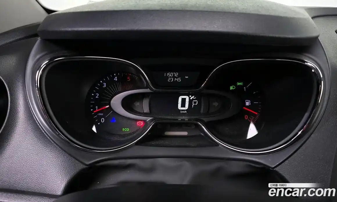 Renault QM3 2017 1.5 гидро в Москве № 1420946, фото 8