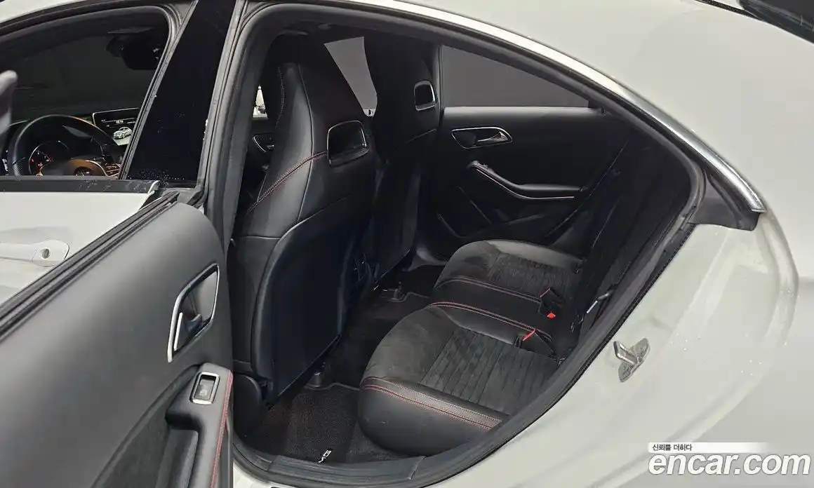 Mercedes-Benz CLA-Class 2018 2.0 гидро в Москве № 1421875, фото 11