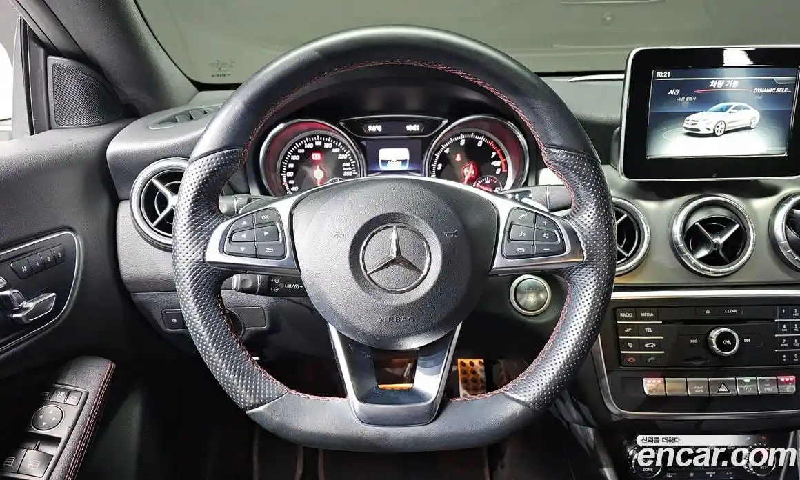 Mercedes-Benz CLA-Class 2018 2.0 гидро в Москве № 1421875, фото 12