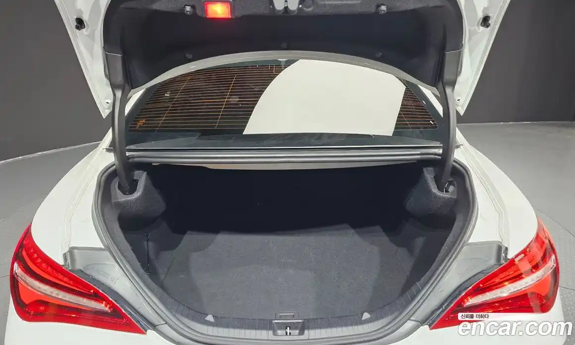 Mercedes-Benz CLA-Class 2018 2.0 гидро в Москве № 1421875, фото 14