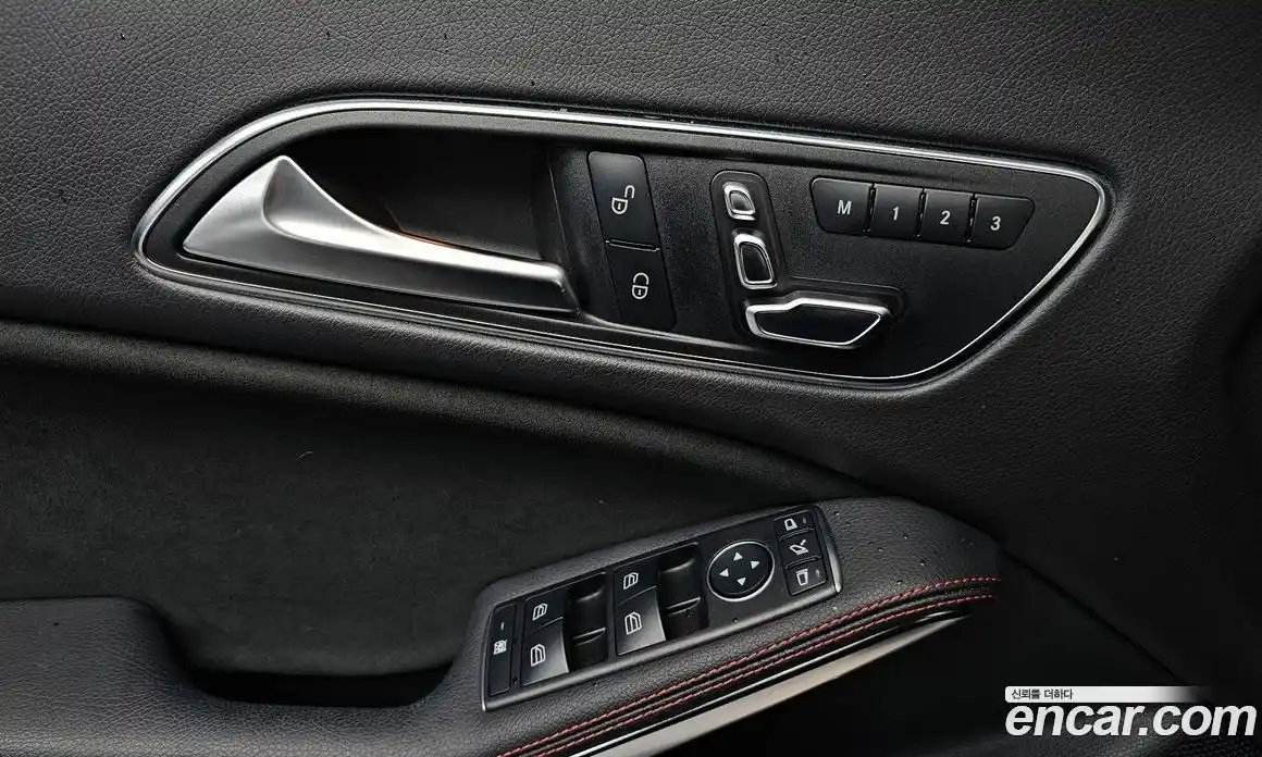 Mercedes-Benz CLA-Class 2018 2.0 гидро в Москве № 1421875, фото 20