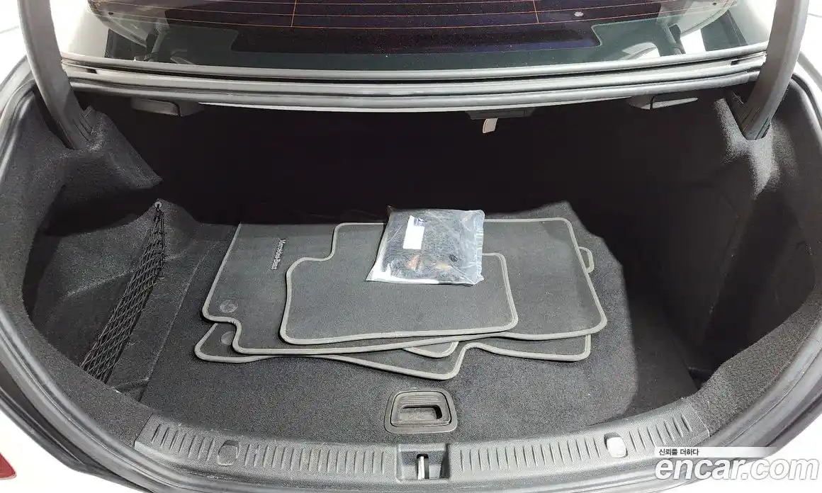 Mercedes-Benz E-Class 2017 2.0 гидро в Москве № 1422170, фото 20