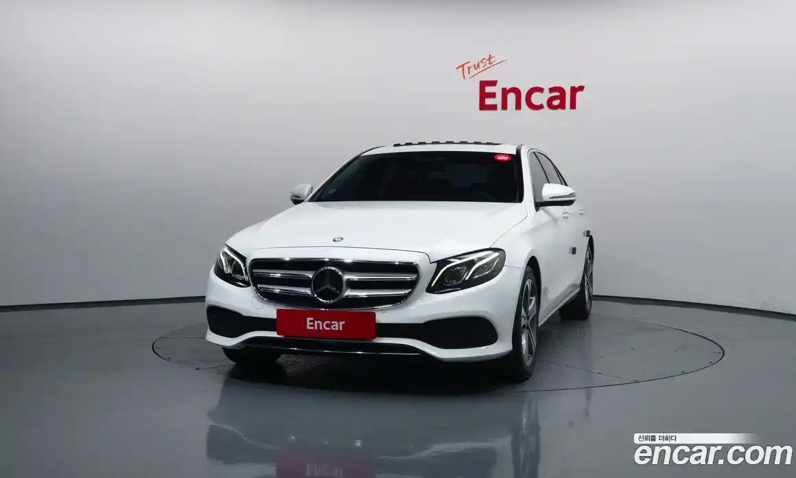 Mercedes-Benz E-Class 2017 2.0 гидро в Москве № 1422170, фото 3