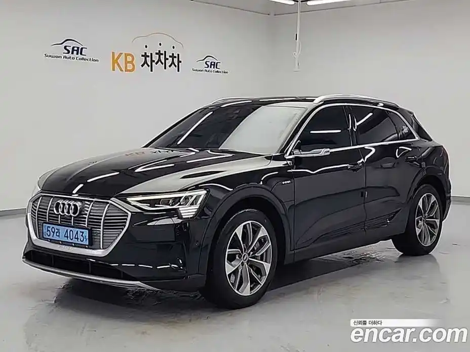 Audi e-tron 2021 гидро в Москве № 1422409, фото 4