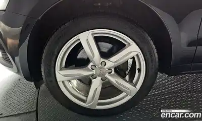Audi Q5 2010 3.0 гидро в Москве № 1422441, миниатюра 5