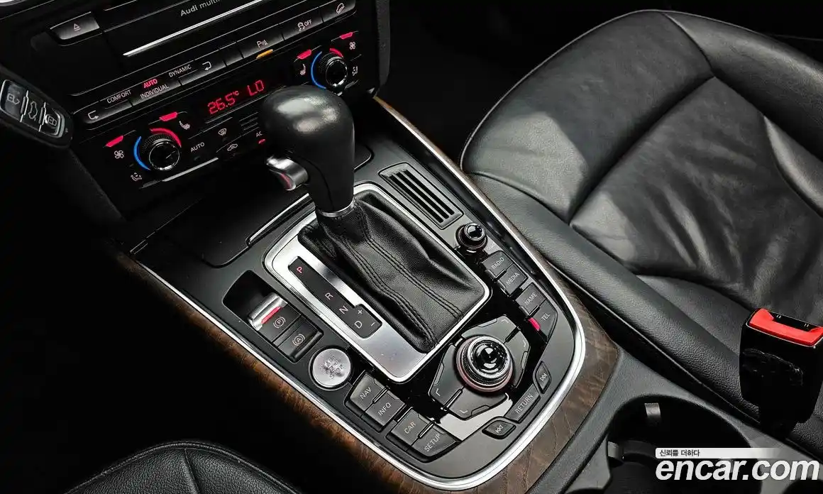 Audi Q5 2010 3.0 гидро в Москве № 1422441, фото 9