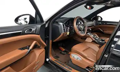 Porsche Cayenne 2017 3.0 гидро в Москве № 1423107, миниатюра 10