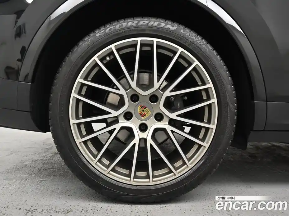 Porsche Cayenne 2023 3.0 гидро в Москве № 1423186, фото 5