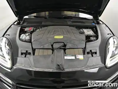 Porsche Cayenne 2023 3.0 гидро в Москве № 1423186, миниатюра 6