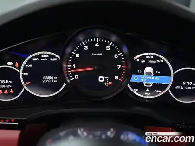 Porsche Cayenne 2023 3.0 гидро в Москве № 1423186, миниатюра 8