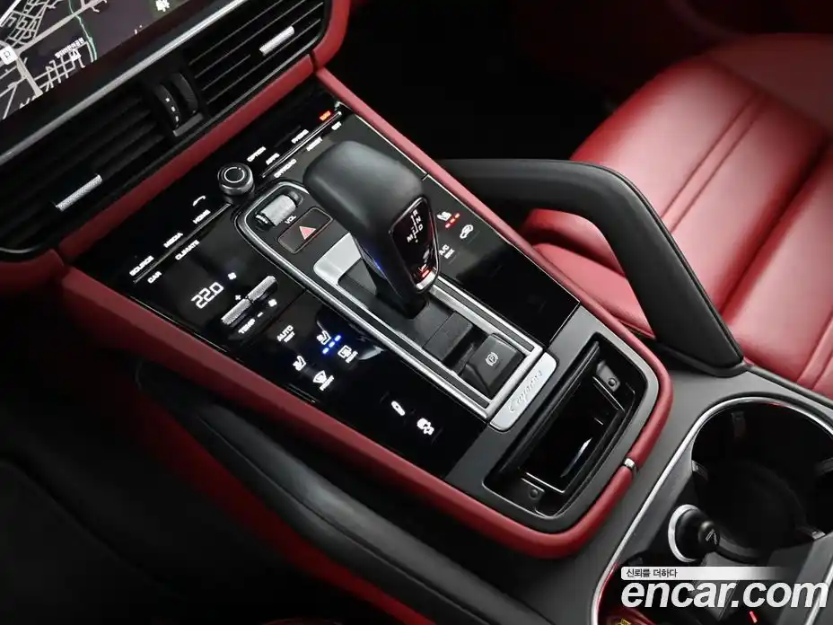 Porsche Cayenne 2023 3.0 гидро в Москве № 1423186, фото 9