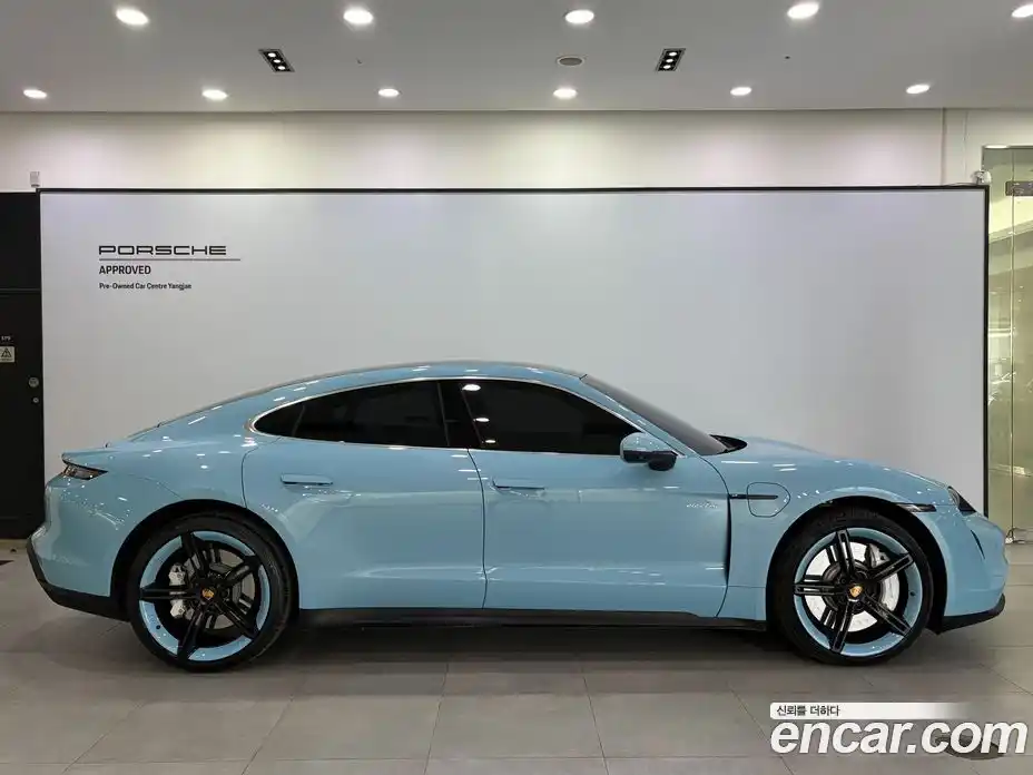 Porsche Taycan 2023 0.1 гидро в Москве № 1423200, фото 5