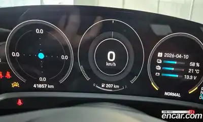 Porsche Taycan 2023 0.1 гидро в Москве № 1423200, миниатюра 9
