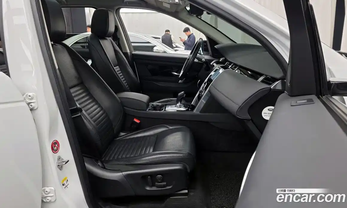 Land Rover Discovery Sport 2020 2.0 гидро в Москве № 1423310, фото 11