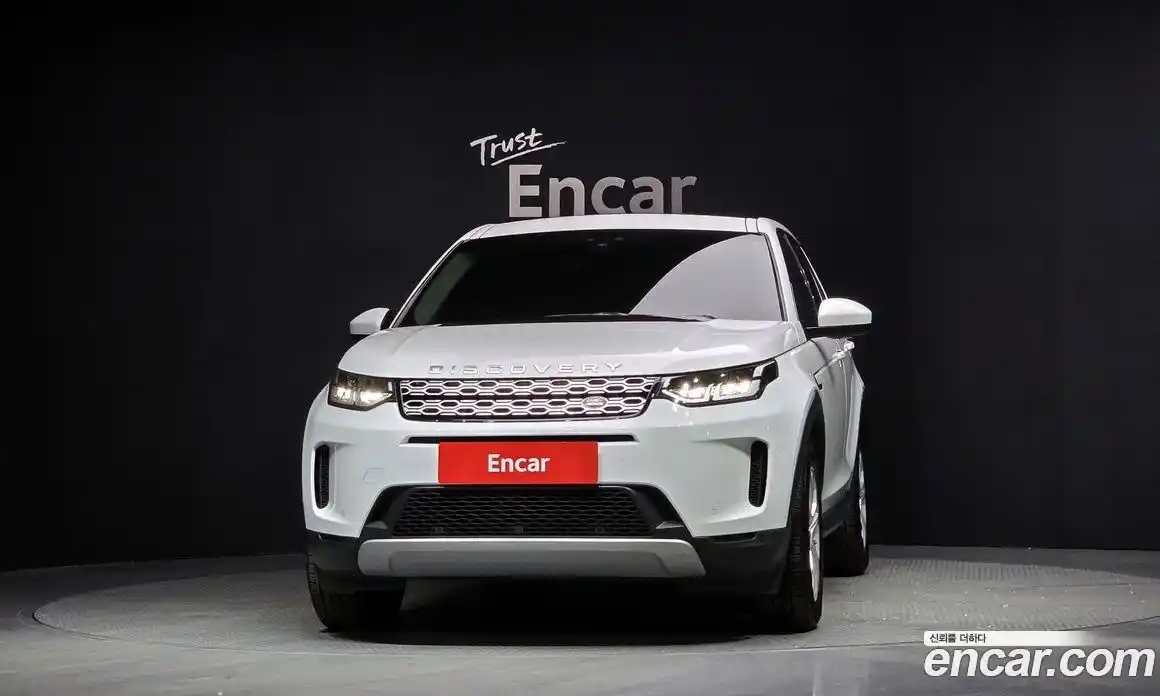 Land Rover Discovery Sport 2020 2.0 гидро в Москве № 1423310, фото 3
