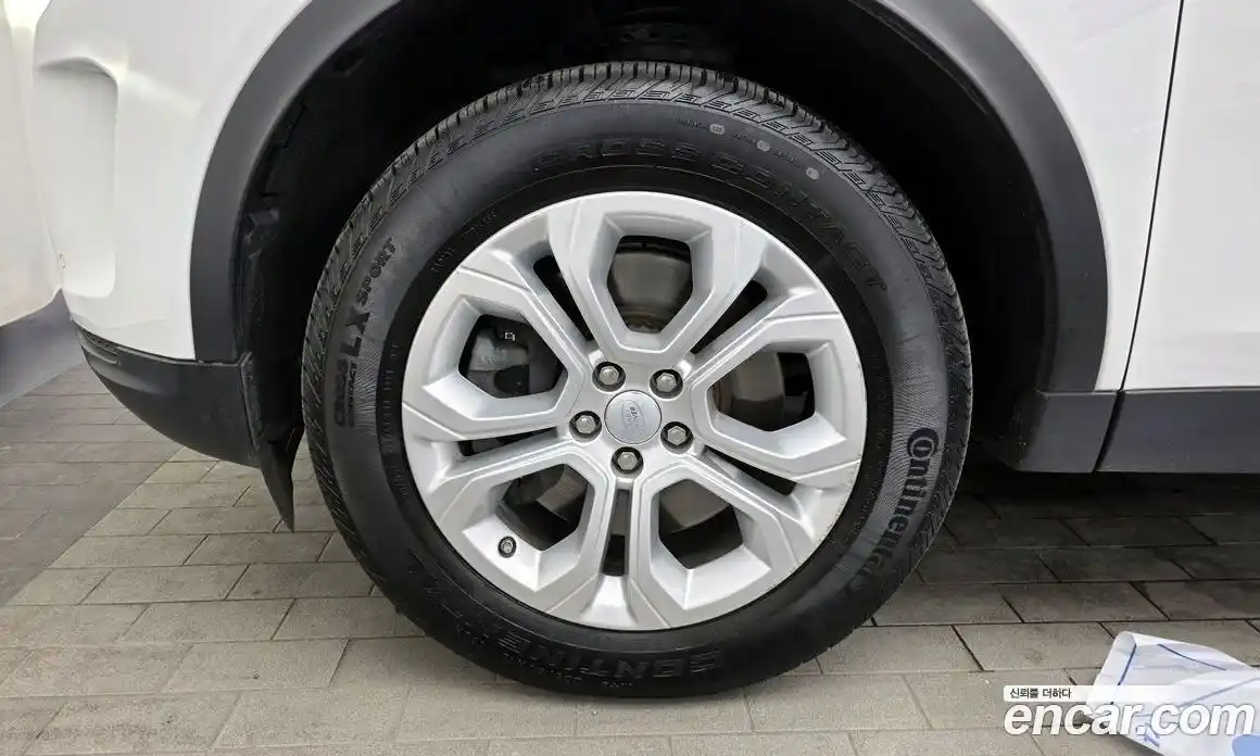 Land Rover Discovery Sport 2020 2.0 гидро в Москве № 1423310, фото 5