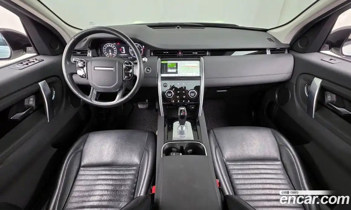 Land Rover Discovery Sport 2020 2.0 гидро в Москве № 1423310, фото 7