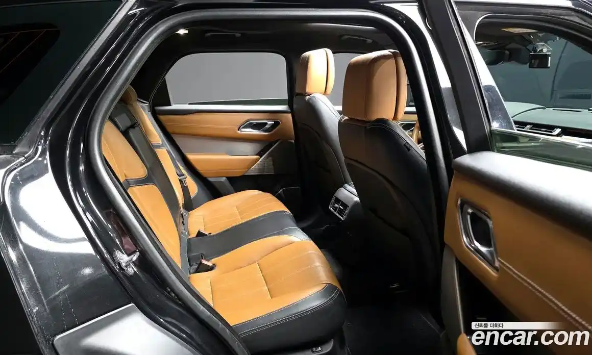 Land Rover Range-Rover Velar 2018 3.0 гидро в Москве № 1423322, фото 11