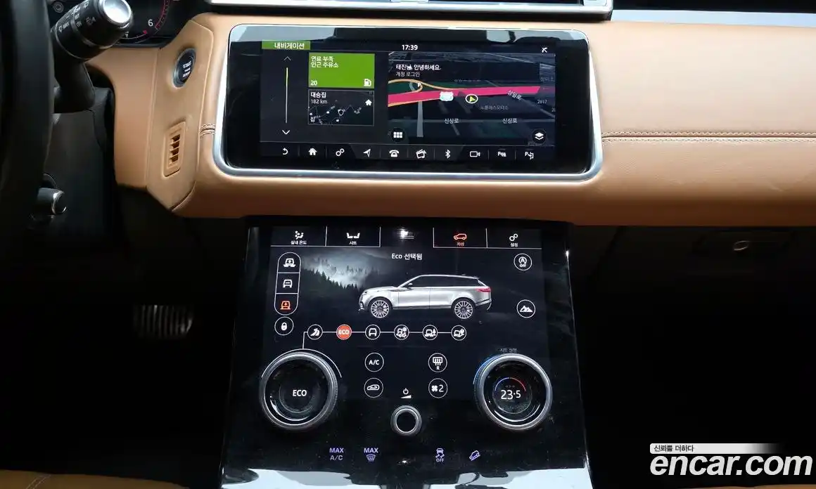 Land Rover Range-Rover Velar 2018 3.0 гидро в Москве № 1423322, фото 14