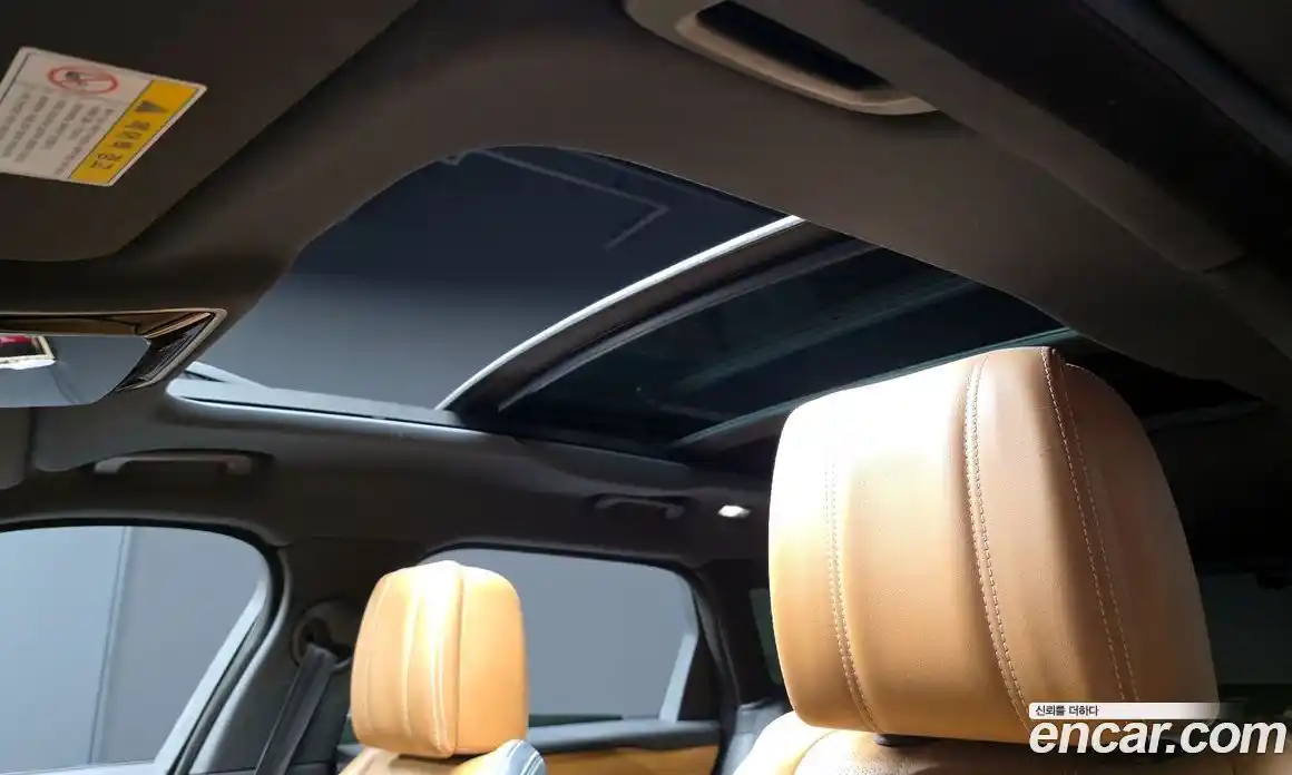 Land Rover Range-Rover Velar 2018 3.0 гидро в Москве № 1423322, фото 20