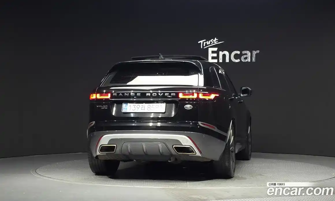 Land Rover Range-Rover Velar 2018 3.0 гидро в Москве № 1423322, фото 4