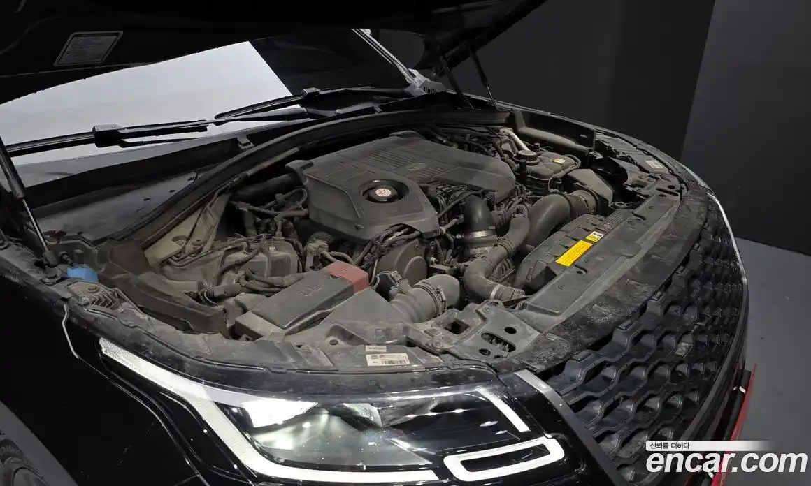 Land Rover Range-Rover Velar 2018 3.0 гидро в Москве № 1423322, фото 6