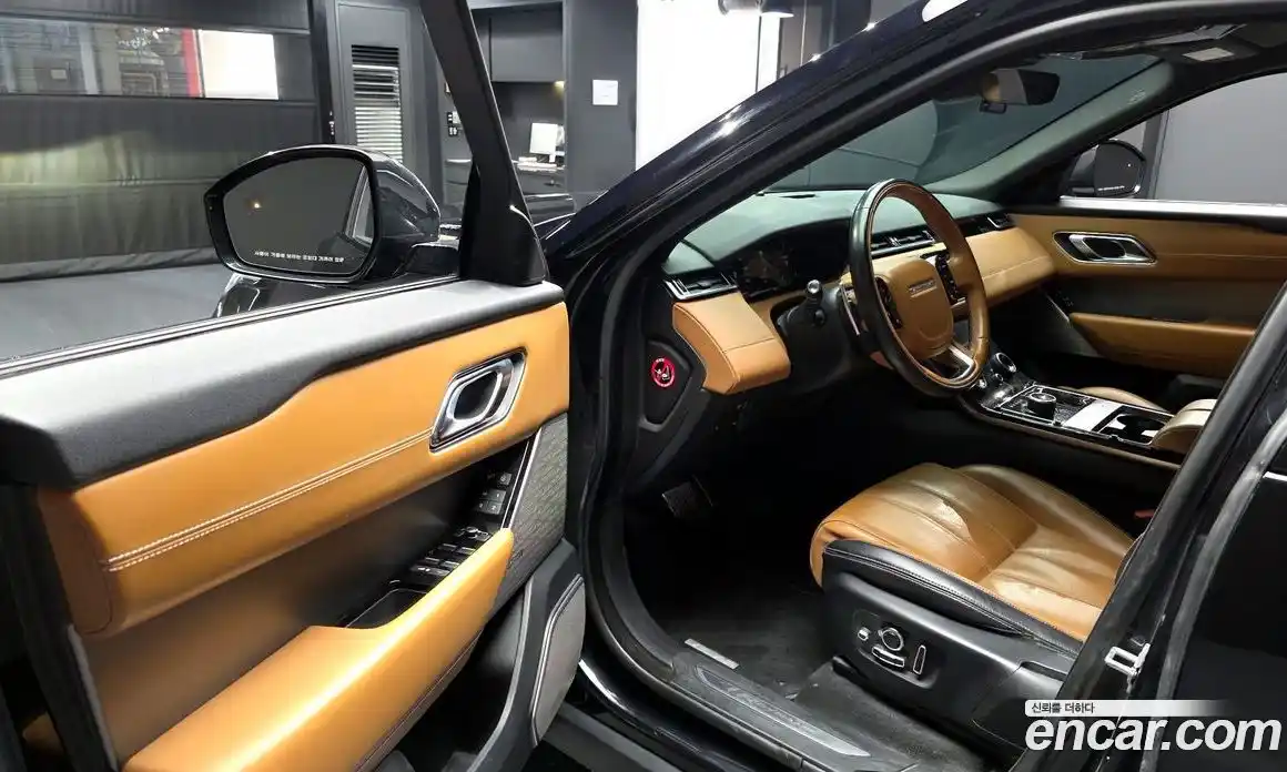 Land Rover Range-Rover Velar 2018 3.0 гидро в Москве № 1423322, фото 10