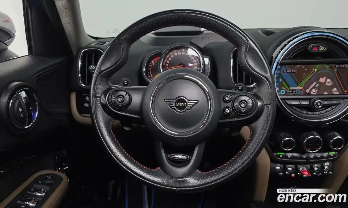 Mini Countryman 2020 2.0 гидро в Москве № 1423748, фото 13