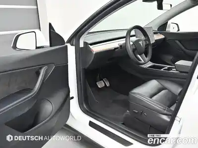 Tesla Model Y 2021 1.0 гидро в Москве № 1423934, миниатюра 11