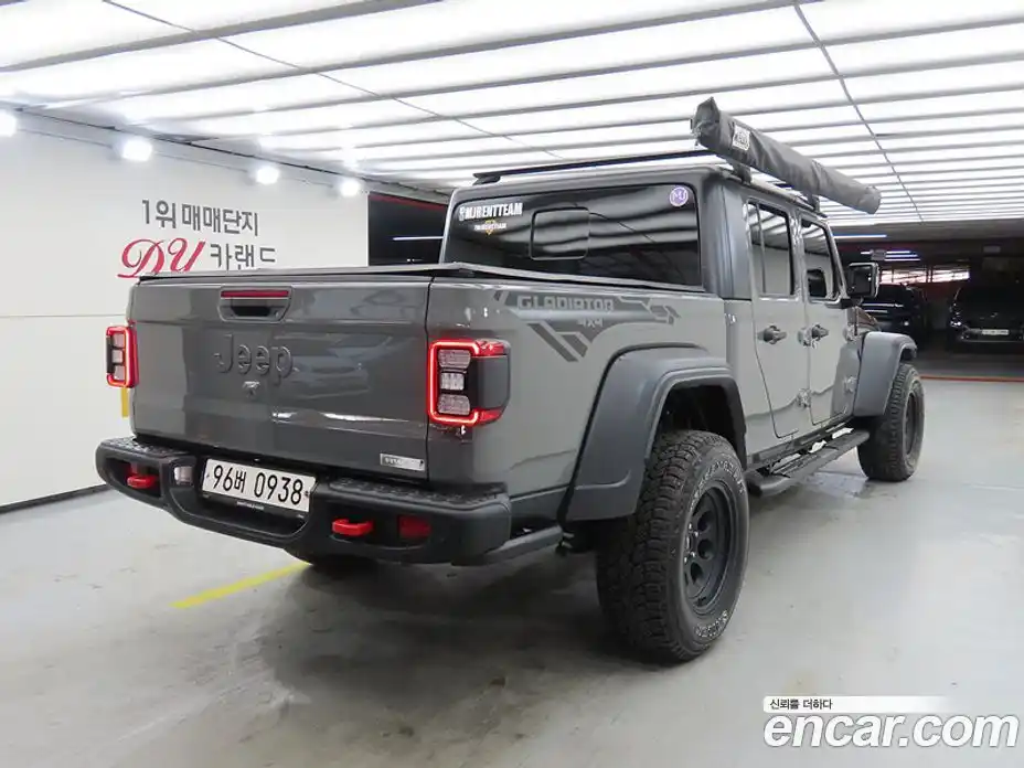 Jeep Gladiator 2021 3.6 гидро в Москве № 1424367, фото 4