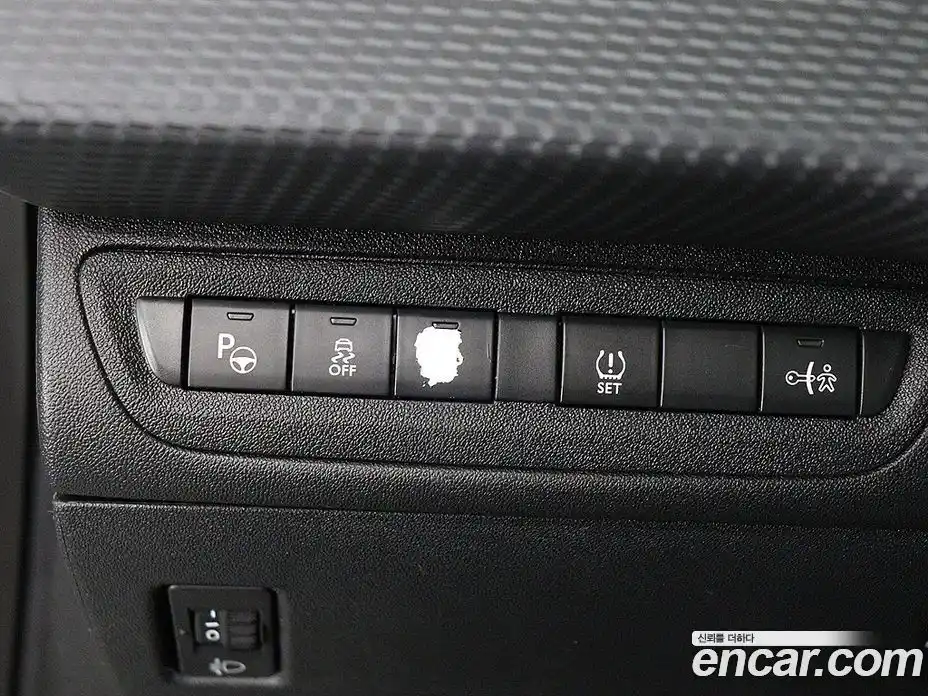 Peugeot 2008 2015 1.6 гидро в Москве № 1424890, фото 16