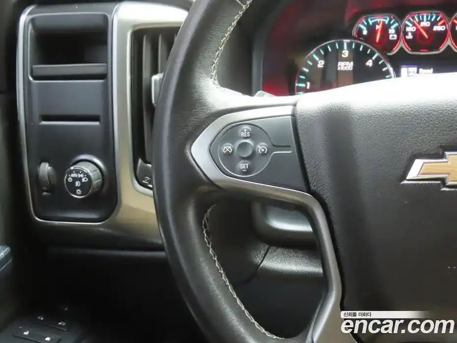 Chevrolet Silverado 2018 5.3 гидро в Москве № 1425093, фото 11
