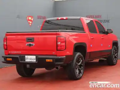 Chevrolet Silverado 2018 5.3 гидро в Москве № 1425093, миниатюра 3