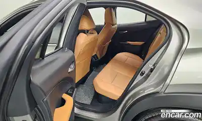 Lexus UX 2025 2.0 гидро в Москве № 168051, миниатюра 10