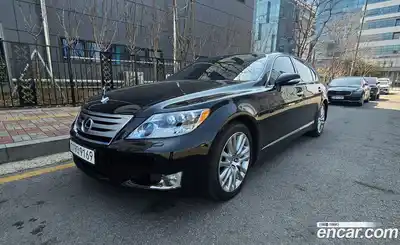 Lexus LS, 2011