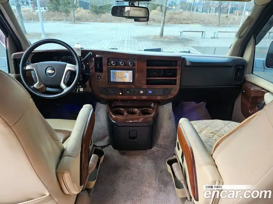 Chevrolet Express Van 2014 5.3 гидро в Москве № 260788, фото 14