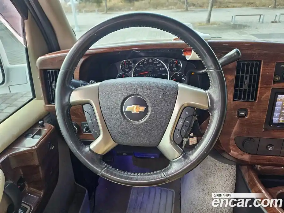 Chevrolet Express Van 2014 5.3 гидро в Москве № 260788, фото 17