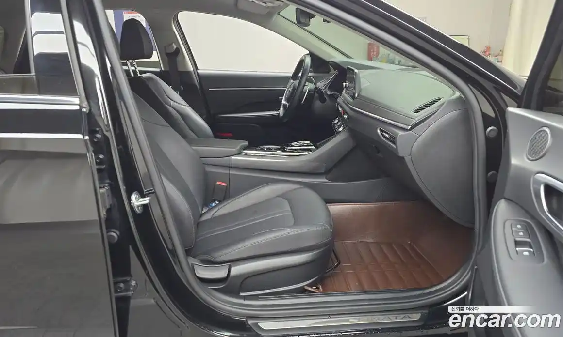 Hyundai Sonata 2022 1.6 гидро в Москве № 109521, фото 11