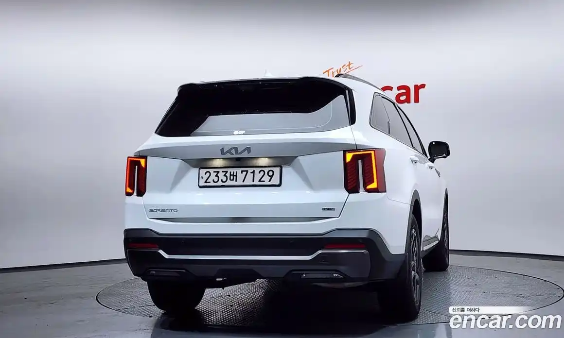 Kia Sorento 2023 1.6 гидро в Москве № 115479, фото 4